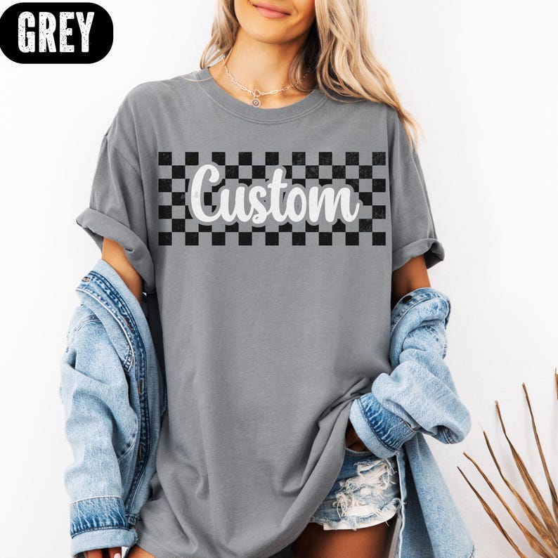 Women Fashion Names - T-Shirt Vintage Effetto Invecchiato con Motivo