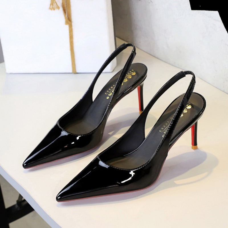 Women Fashion Usa - Nuovi tacchi alti a punta europei