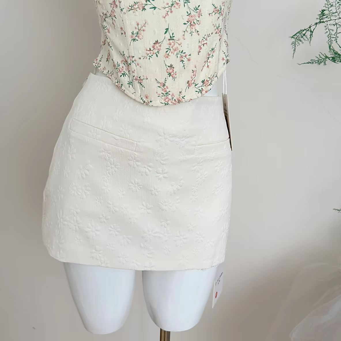 Completo gonna da donna 2 pezz - Asymmetric Top Women recensione e prezzo