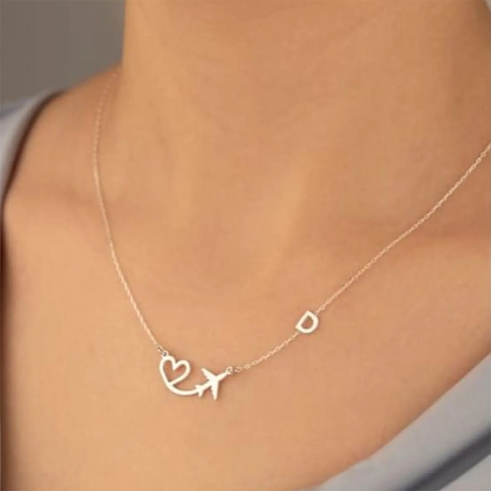 Collana con ciondolo personali - Women Fashion Names recensione e prezzo