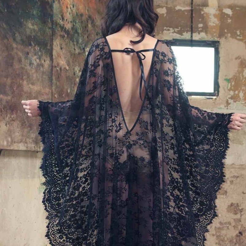 Abito Lungo in Pizzo per Donna - Women Fashion Photoshoot recensione e prezzo